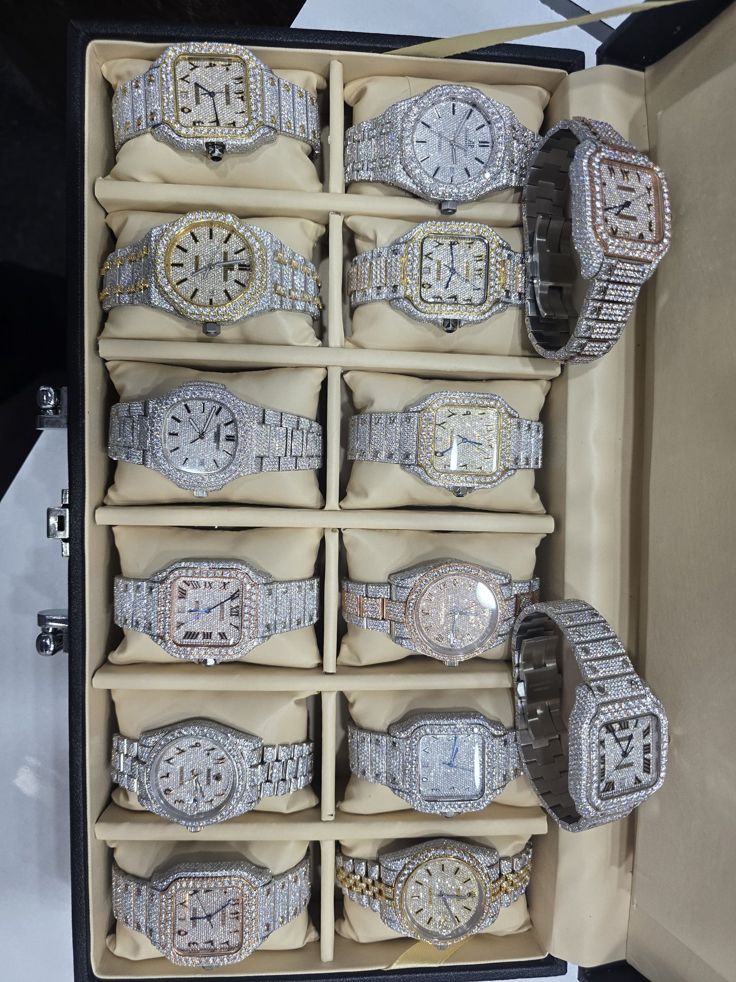 Win Your Favourite Watch.